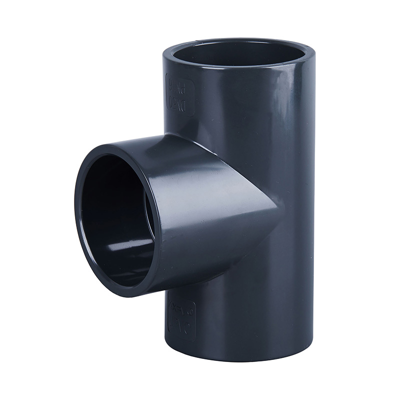 PVC-U Tee DN15-600 1/2'-24' ANSI-standardi